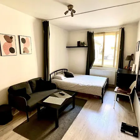 Apartment Mostecka *